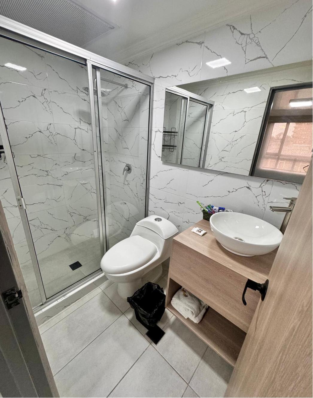 Hotel Fenix Real Bogota Luaran gambar